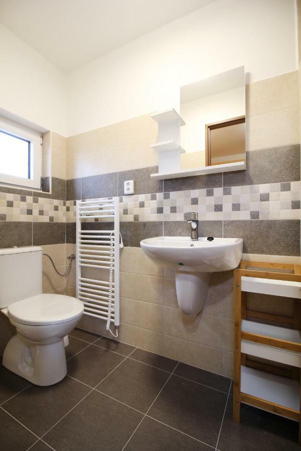 Apartmány včelka Hranice u Novych Hradu Exterior foto